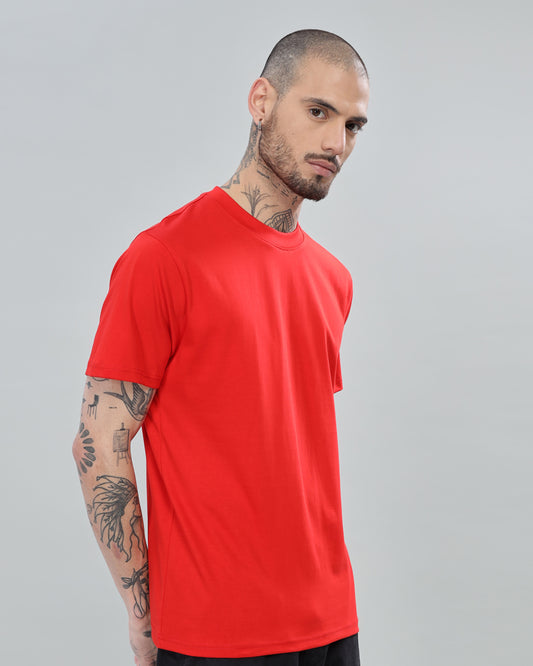 RED SOLID REGULAR FIT T-SHIRT